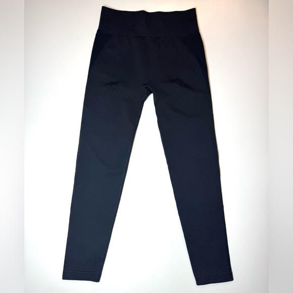 Set of 5 items - Blue and Black Sports Bra with Leggings Set - Size M - Picture 11 of 16